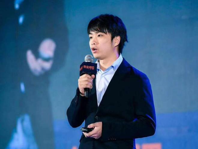 中國(guó)電競(jìng)?cè)宋锱判邪駏zi不在前五名第一名世界冠軍拿到手軟(圖6)