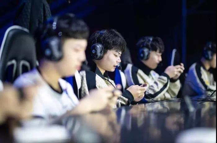 半島電競選手排名一覽：頂尖高手的超凡實(shí)力