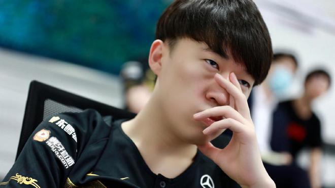 LCK傳說級(jí)上單退役入伍！MSI選手年齡榜公布：29歲的Faker排第一(圖2)