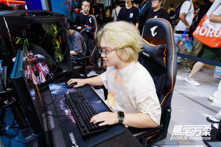 BW2025技嘉AORUS次元突破！硬核電競(jìng)引爆文化狂潮(圖7)