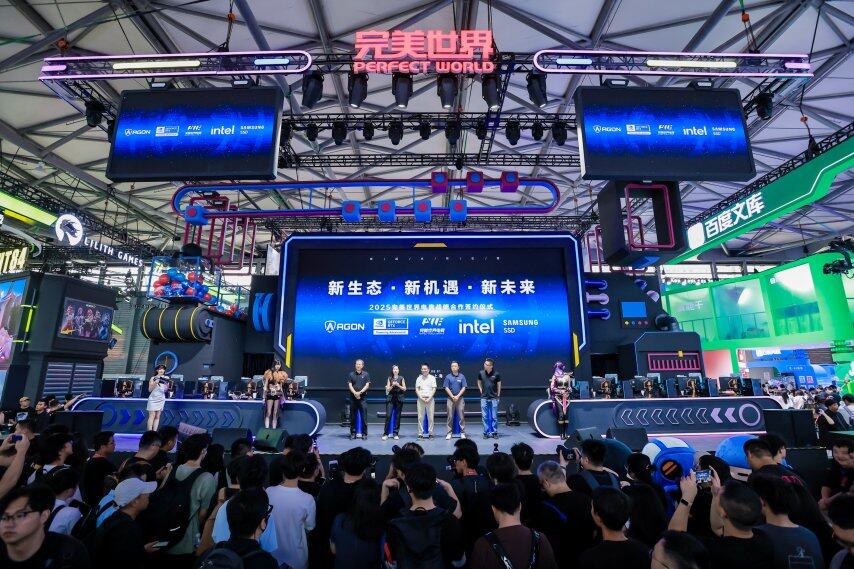 CJ現(xiàn)場(chǎng)完美世界電競(jìng)合作硬件巨頭電競(jìng)體驗(yàn)迎來新升級(jí)！